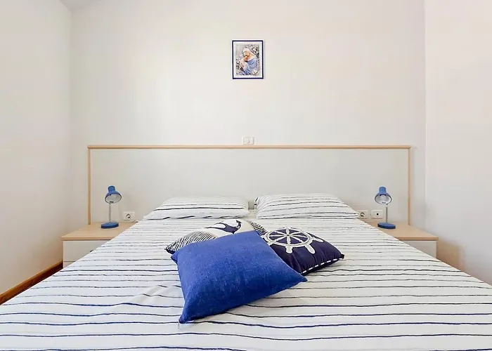 Fabiola Apartment Karigador